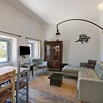 Casa Osga Holiday home *